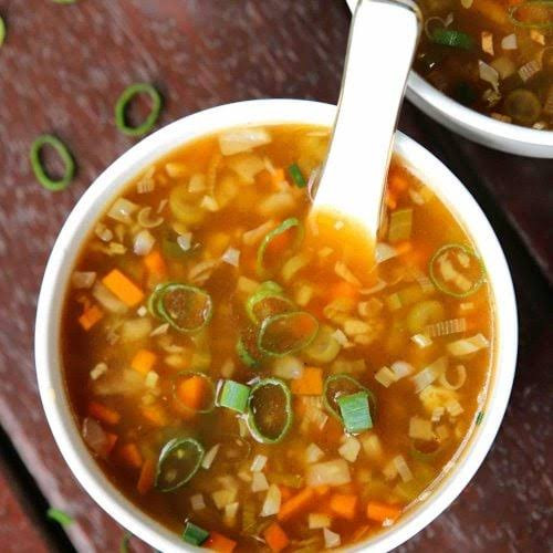 Veg hot and sour soup