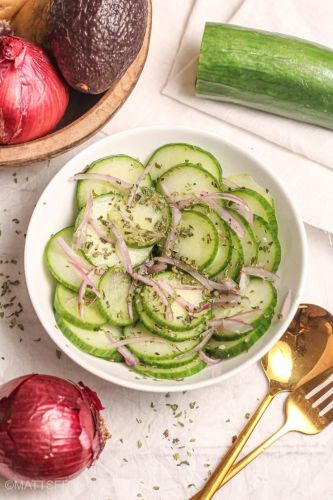 Cucumber Curd Salad
