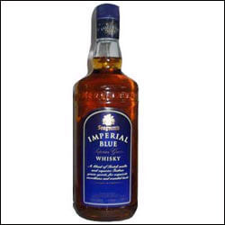 SEAGRAMS IMPERIAL BLUE CLASSIC WHISKY P 375ml