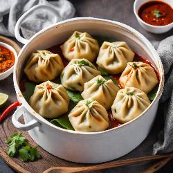 veg spicy paneer momos 8 pcs