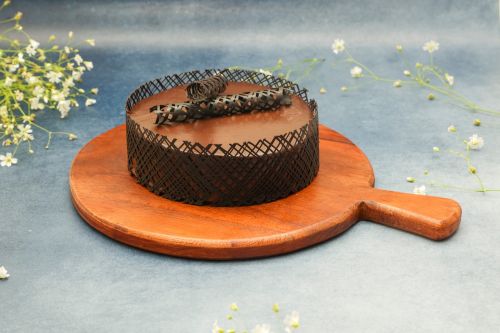 Rich Chocolate Truffle Cake