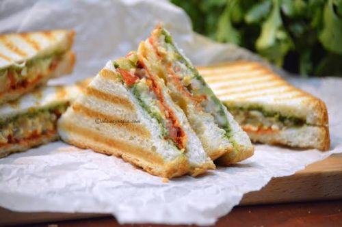 Veg Jain Cheese Grilled Sandwich