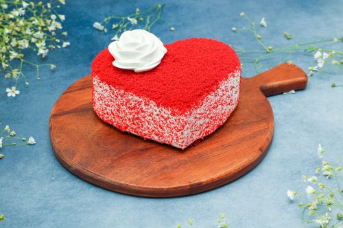 Love Redvelvet Heart Cake