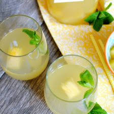 PINEAPPLE MINT PUNCH