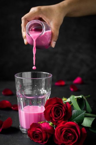 Rose milkshake 